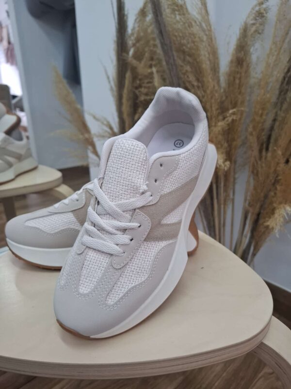 Zapatillas beige