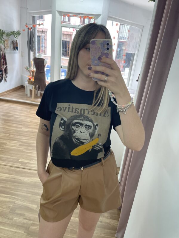 Camiseta Mono